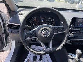 2022 Nissan Altima 2.5 S in Columbus, MI - Mark Wahlberg Automotive Group
