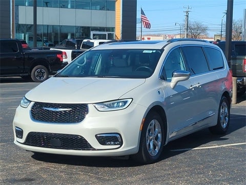 2021 Chrysler Pacifica Hybrid Limited in Columbus, MI - Mark Wahlberg Automotive Group