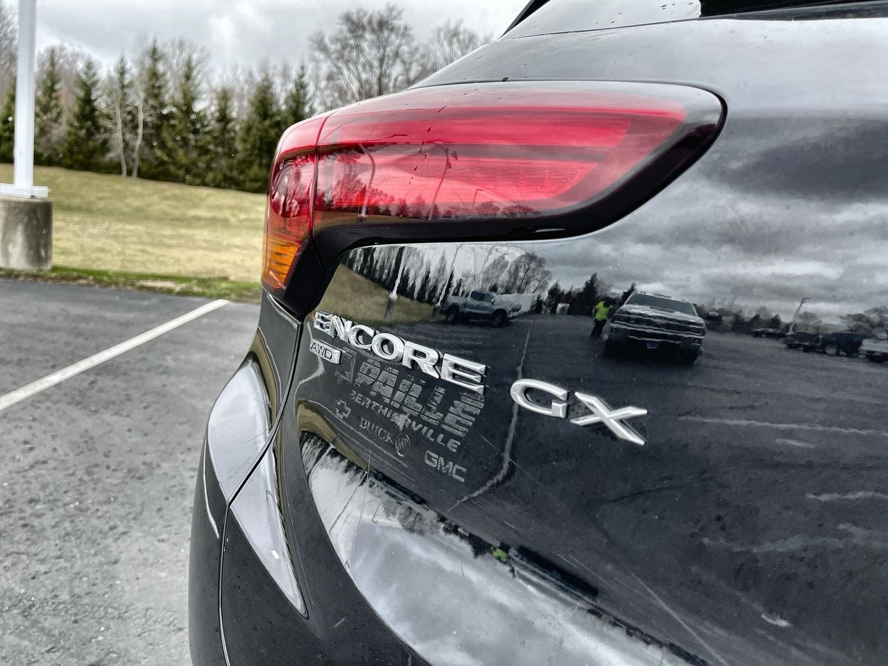 2022 Buick Encore GX Essence in Columbus, MI - Mark Wahlberg Automotive Group