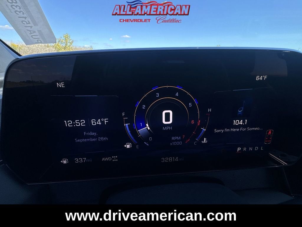 2025 Chevrolet Traverse LT