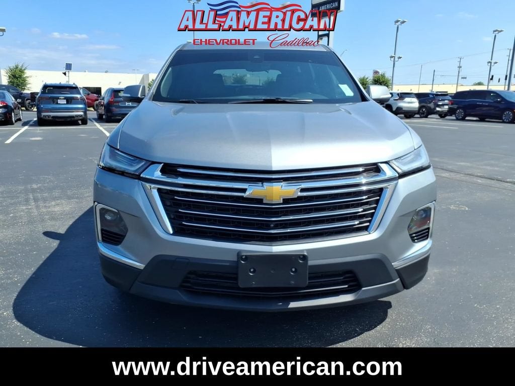 2023 Chevrolet Traverse LT Leather