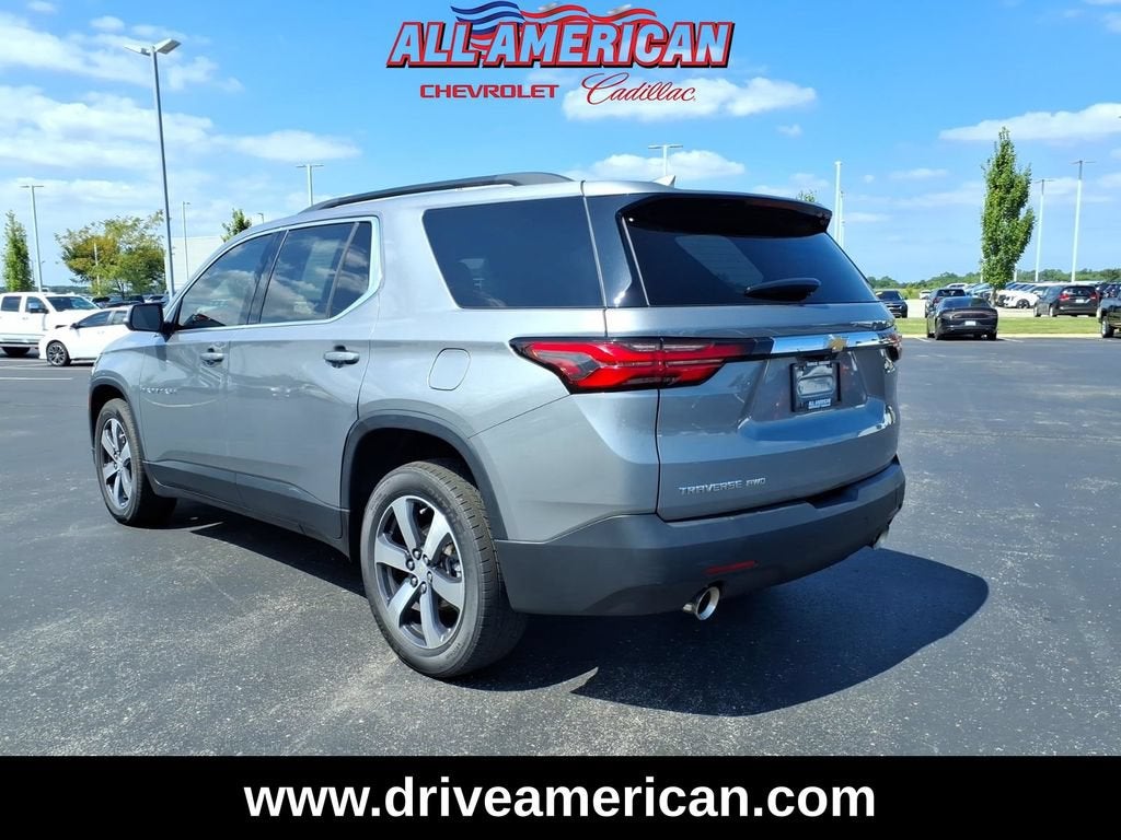 2023 Chevrolet Traverse LT Leather