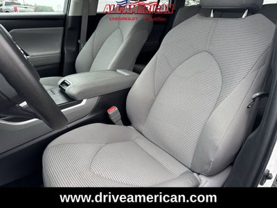 2023 Toyota Highlander L