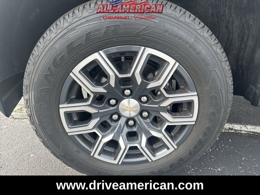 2023 Chevrolet Colorado LT