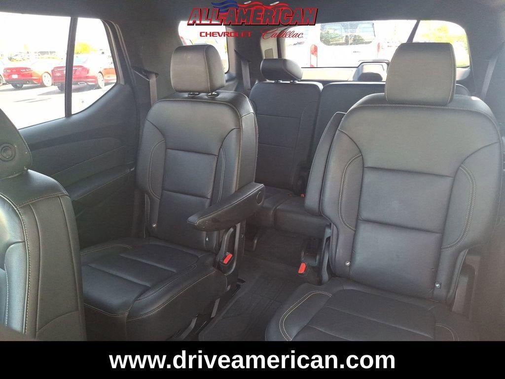 2022 Chevrolet Traverse LT Leather