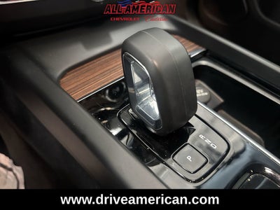 2024 Volvo XC60 Plus Dark Theme