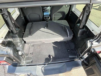 2021 Jeep Wrangler Sport S 4x4