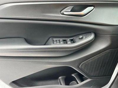 2023 Jeep Grand Cherokee L Laredo 4x4