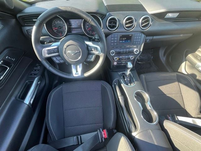 2017 Ford Mustang V6