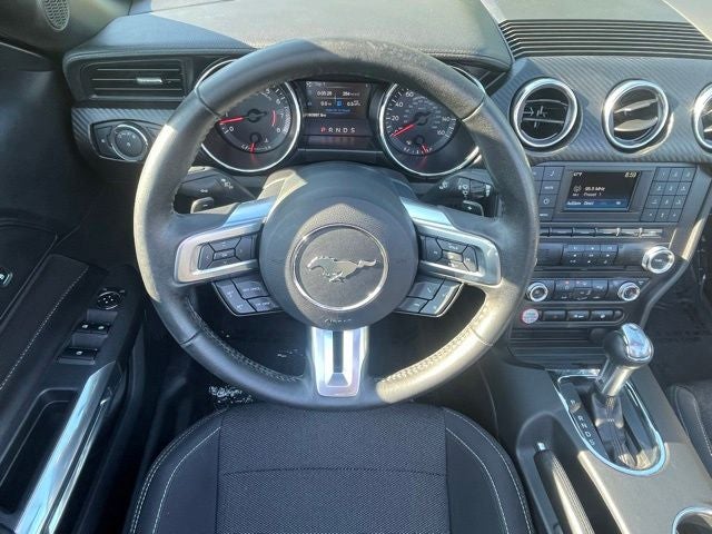 2017 Ford Mustang V6