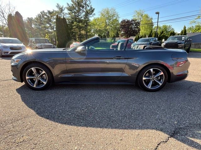 2017 Ford Mustang V6