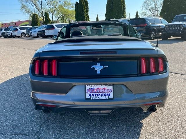 2017 Ford Mustang V6