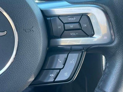 2017 Ford Mustang V6
