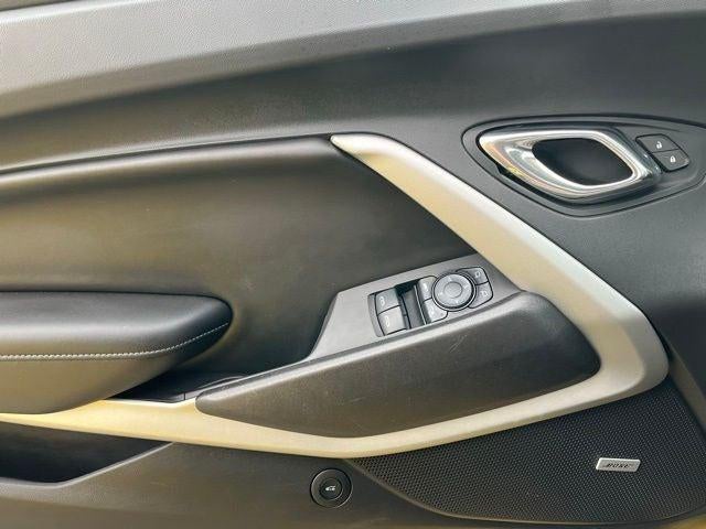 2017 Chevrolet Camaro 2LT