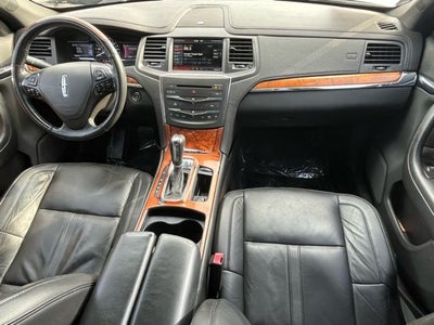 2014 Lincoln MKS Base