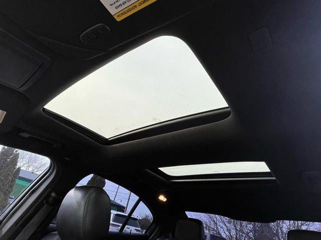 2014 Lincoln MKS Base