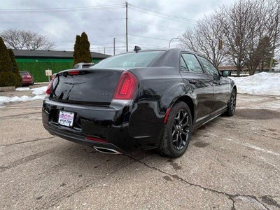 2023 Chrysler 300 Touring-L AWD