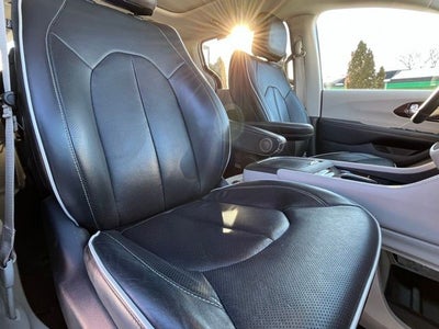 2021 Chrysler Pacifica Limited AWD