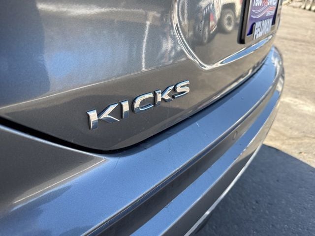 2021 Nissan Kicks S