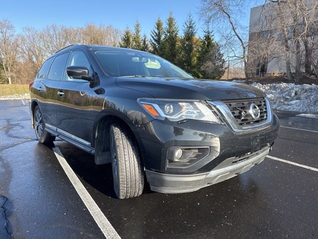 2019 Nissan Pathfinder Platinum