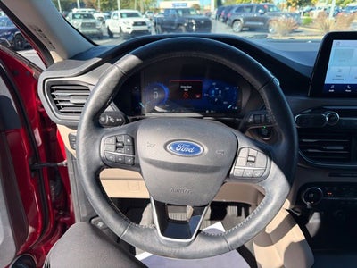 2020 Ford Escape Hybrid Titanium