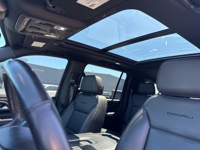 2022 GMC Yukon XL Denali