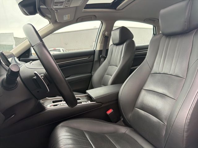 2022 Honda Accord Touring 2.0T