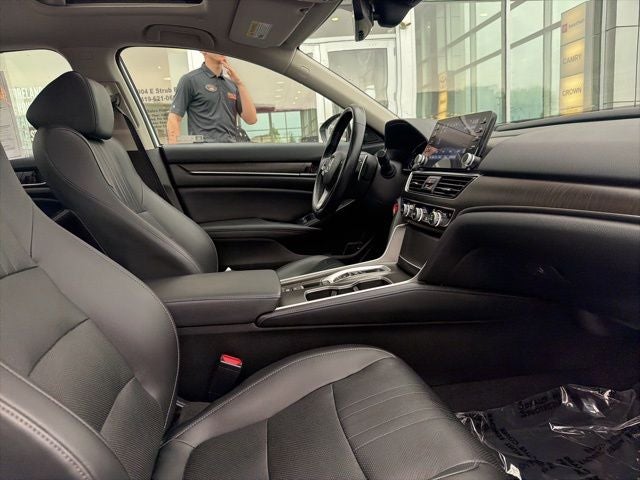 2022 Honda Accord Touring 2.0T