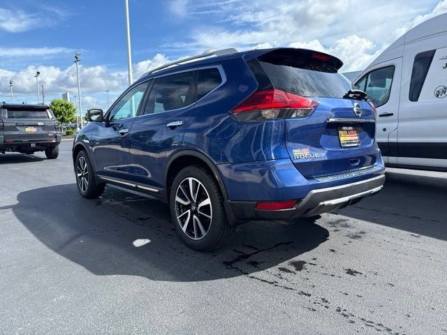2017 Nissan Rogue SL