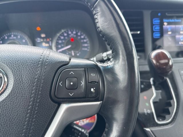 2017 Toyota Sienna Limited Premium 7 Passenger