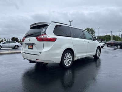 2017 Toyota Sienna Limited Premium 7 Passenger
