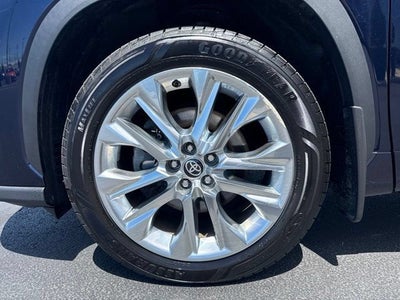 2022 Toyota Highlander Hybrid Limited
