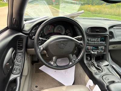 2001 Chevrolet Corvette Base