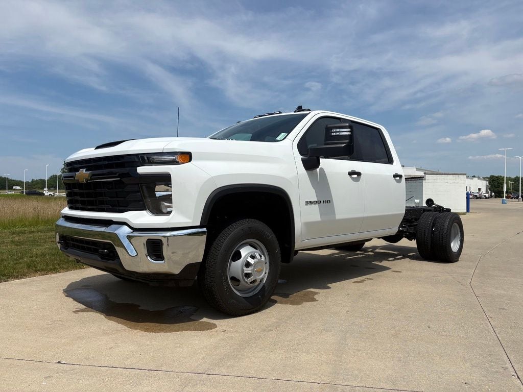 2026 Chevrolet Silverado 3500HD Work Truck
