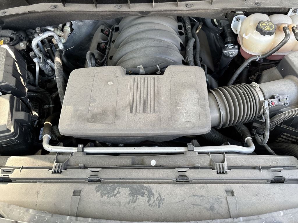 2023 Chevrolet Tahoe LS *8-PASSENGER*