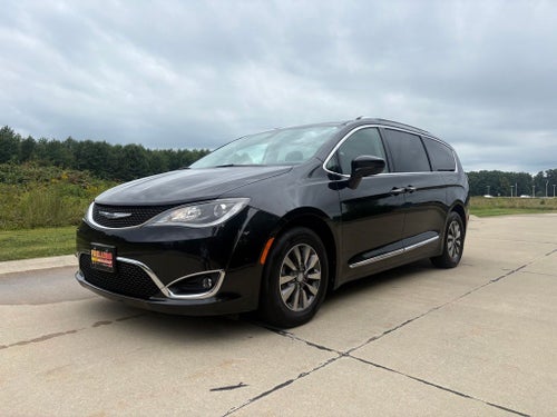 2020 Chrysler Pacifica Touring L Plus