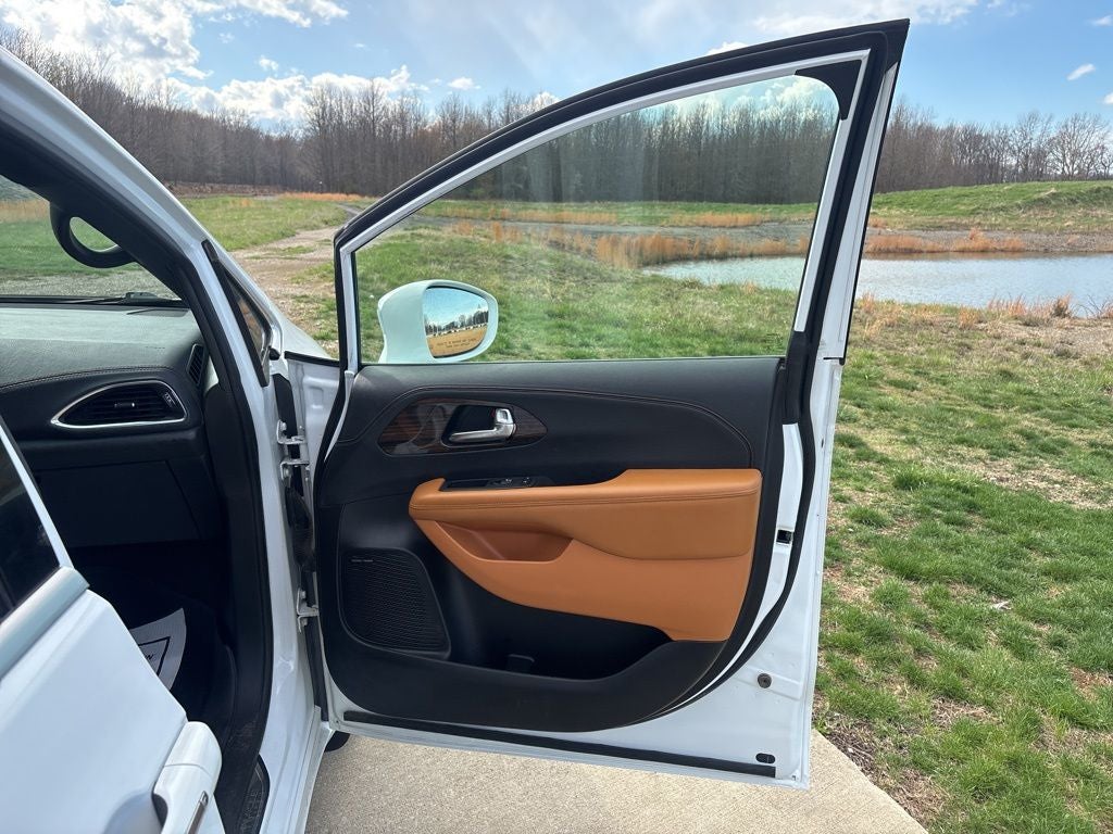 2022 Chrysler Pacifica Pinnacle