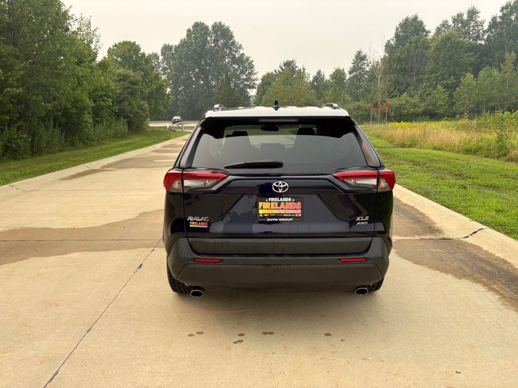 2020 Toyota RAV4 XLE