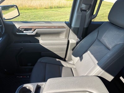 2026 Chevrolet Silverado 1500 LT LT1