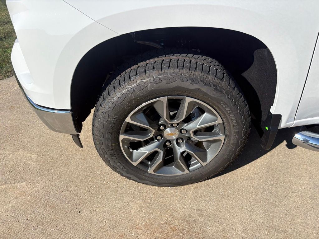 2026 Chevrolet Silverado 1500 LT LT1