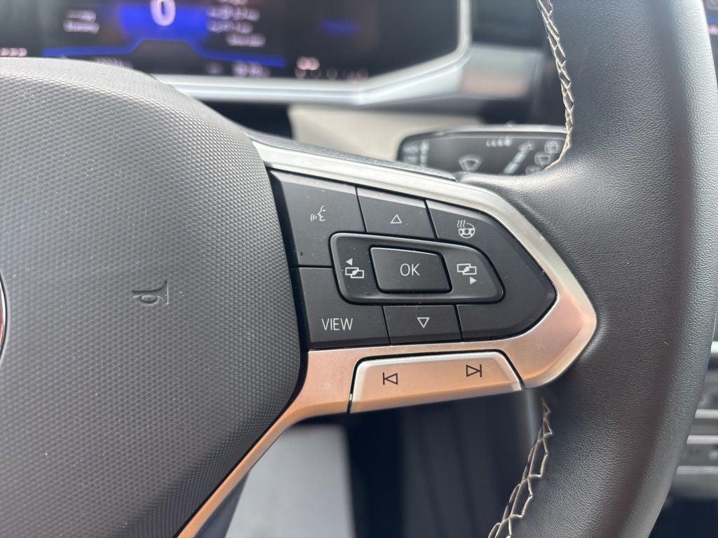 2025 Volkswagen Taos 1.5T SE