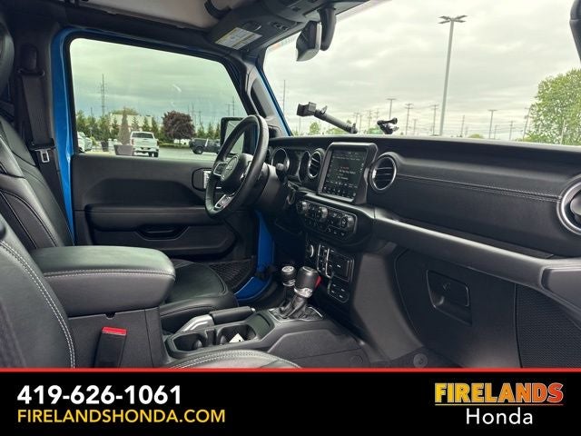 2022 Jeep Gladiator Overland