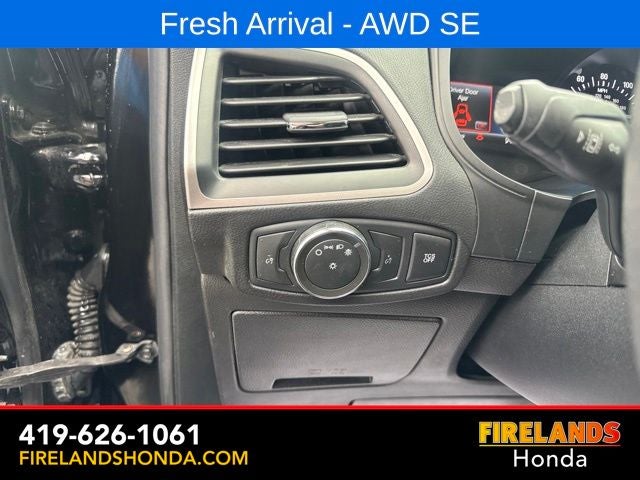 2022 Ford Edge SE