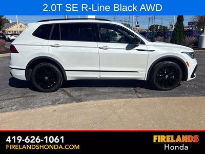 2022 Volkswagen Tiguan 2.0T SE R-Line Black