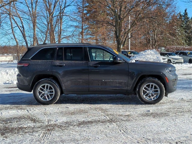 2024 Jeep Grand Cherokee Laredo
