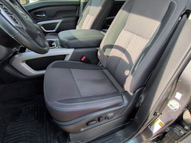 2021 Nissan Titan XD SV