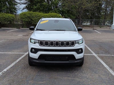 2024 Jeep Compass Latitude Lux