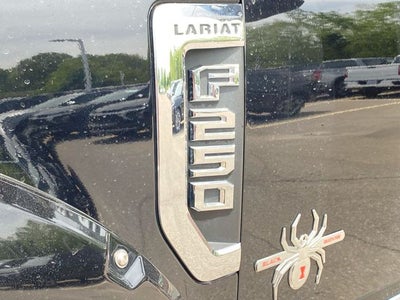 2019 Ford F-250SD Lariat BLACK WIDOW PKG