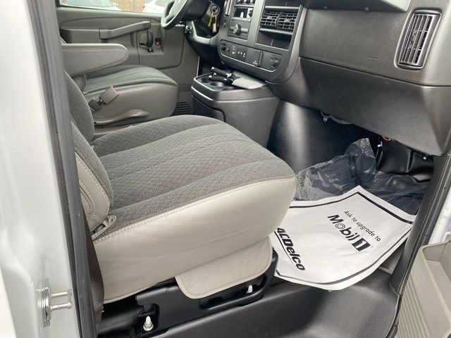 2024 Chevrolet Express 2500 Work Van Cargo