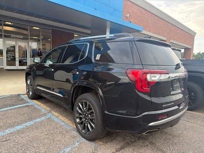2023 GMC Acadia Denali